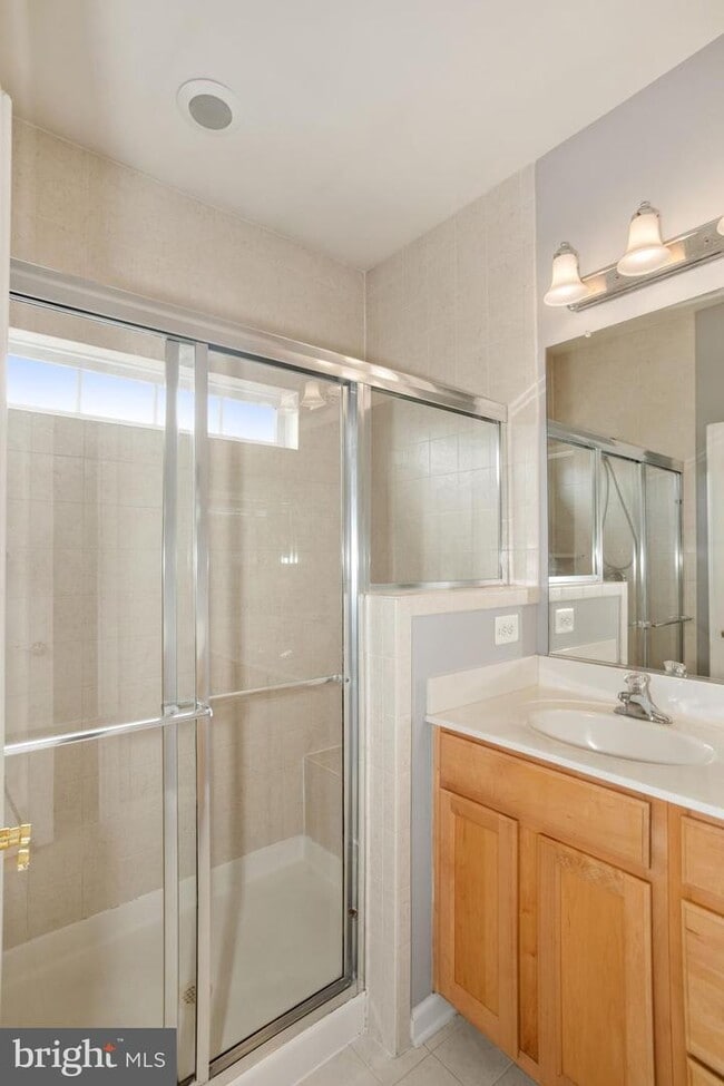 Building Photo - 22987 Eversole Terrace