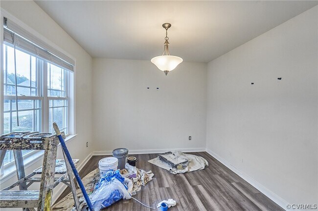 Building Photo - 5949 Autumnleaf Dr