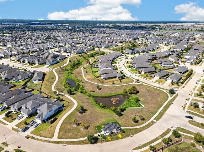 Building Photo - 8811 Trenton Landing Ln