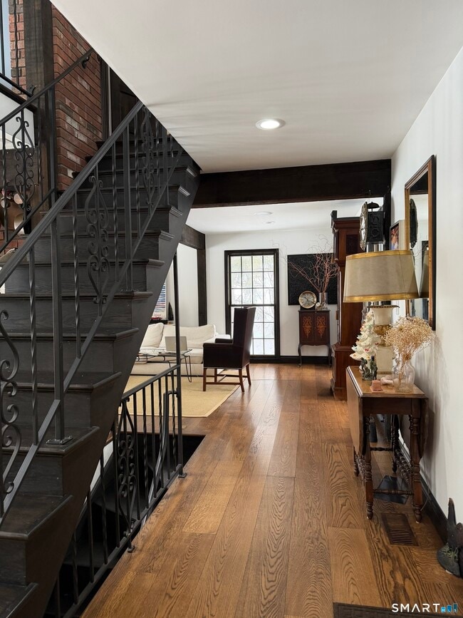 Building Photo - 488 Cognewaugh Rd