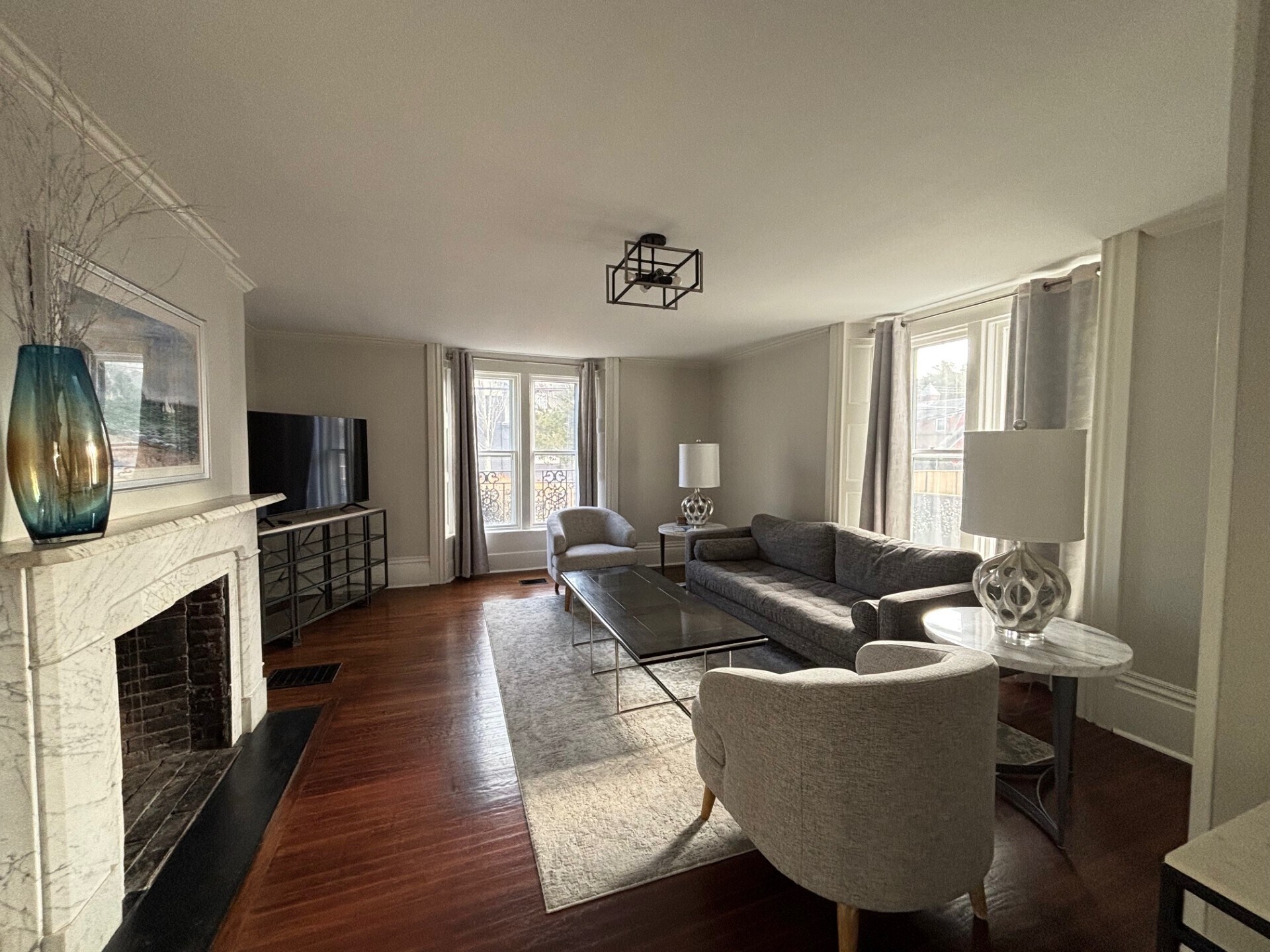 Building Photo - 77 Coggeshall Ave