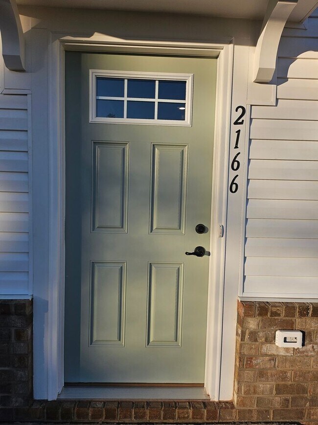 Primary Photo - Brand new 3BR Townhome in Charlotte