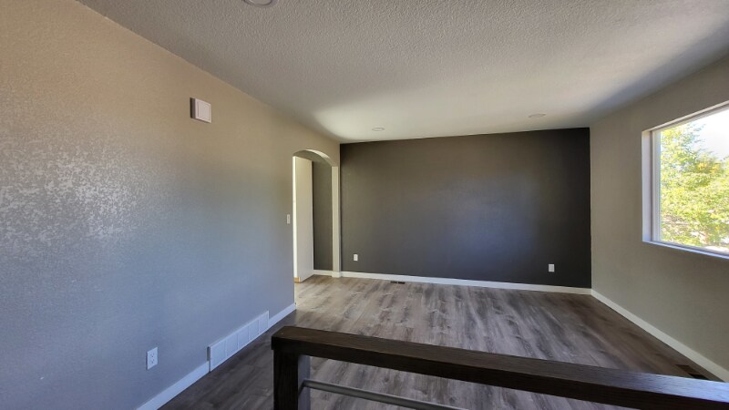Building Photo - 3330 Foxridge Dr