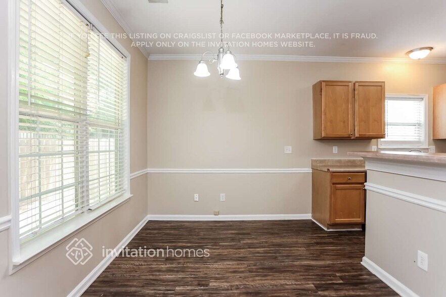 Building Photo - 3337 Pate Creek View