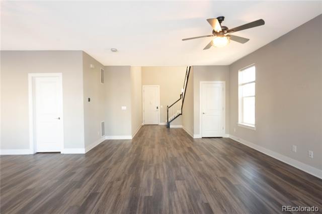 Building Photo - 199 Simmental Lp