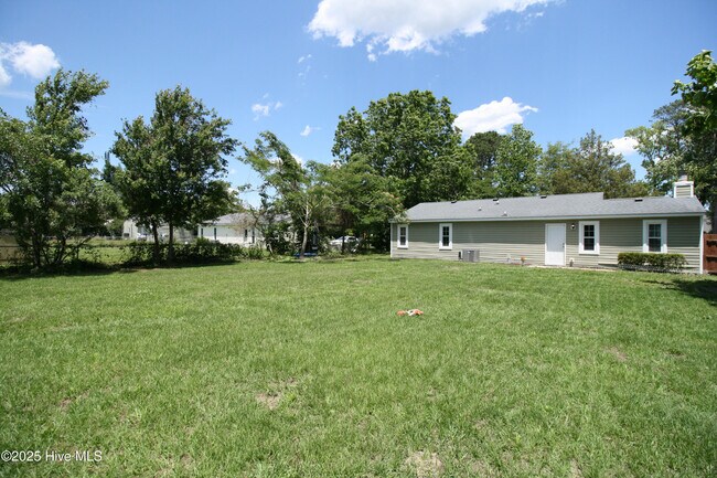 Building Photo - 273 Drummer Kellum Rd