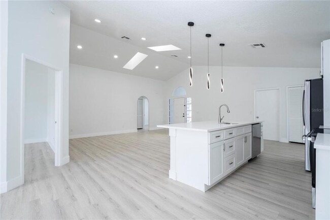 Building Photo - 2218 Newt St