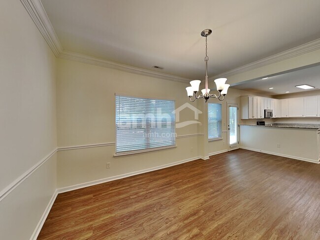 Building Photo - 107 Fleishhacker Pl