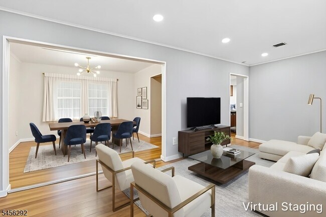 Building Photo - 518 Orchard Pl