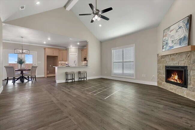 Building Photo - Move In Special - Brand New Spacious 4-bedroom, 2-bathroom Wolfforth Haven