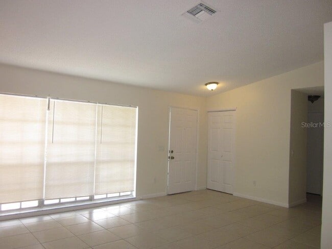 Building Photo - 5020 Landsman Ave