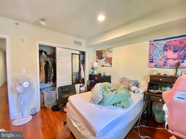 Building Photo - 1417 N 17th St