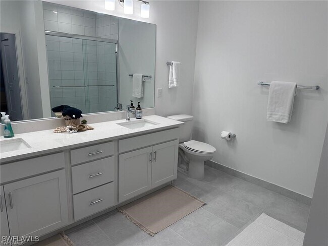 Building Photo - 26430 Coco Cay Cir