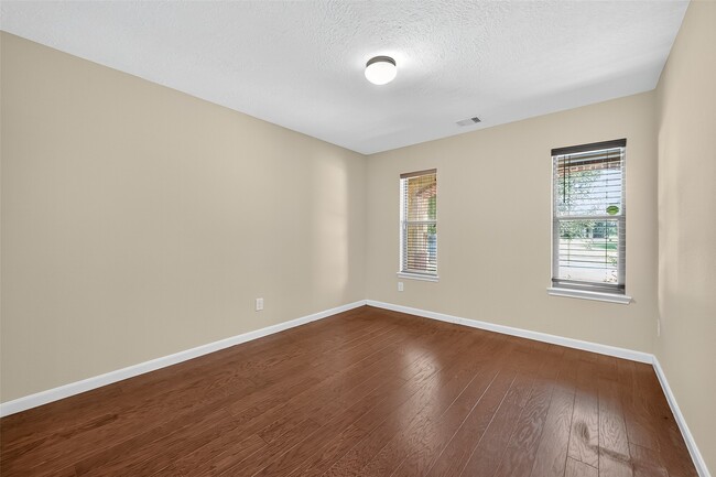 Building Photo - 16506 Lanesborough Dr