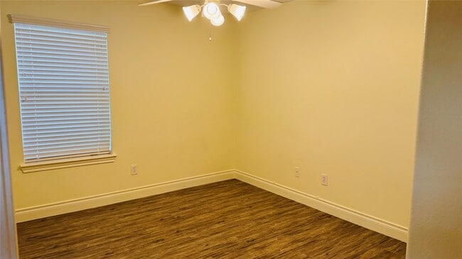 Building Photo - 20210 Glen Burn Ct