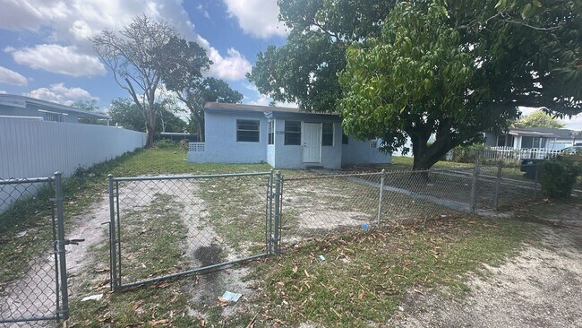 Building Photo - 12720 NW 18th Ct