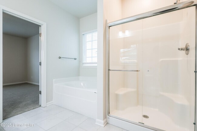 Building Photo - 11912 Parkside Vista Ln