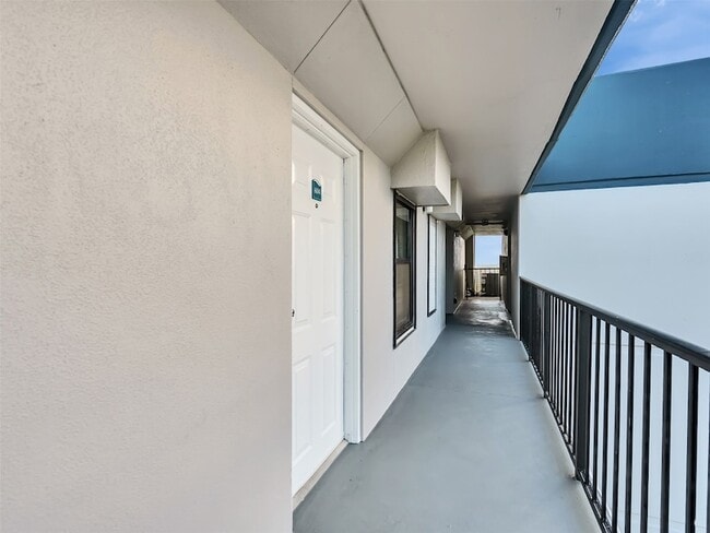 Building Photo - 11945 Termini-San Luis Pass Rd