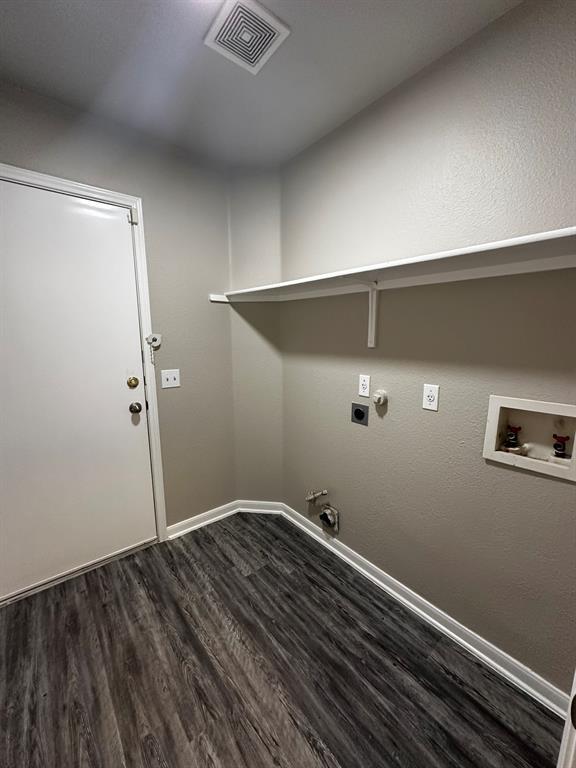 Building Photo - 7220 Wardman Dr