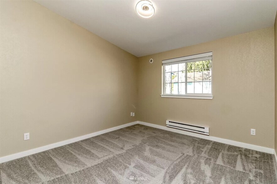 Master Bedroom - 23410 18th Ave S