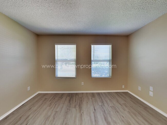 Building Photo - 1529 Windward Ln