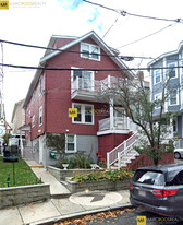 Building Photo - 16 Eliot Cres