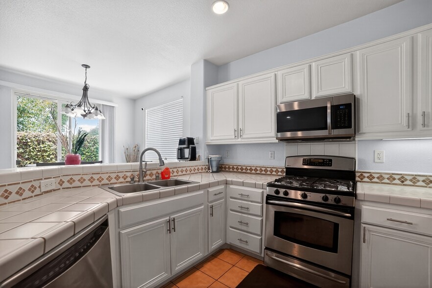 Building Photo - 15017 Northwind Ln