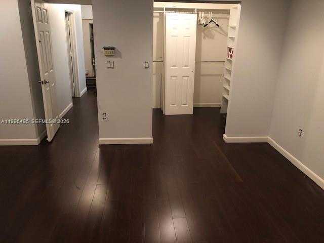 Building Photo - 951 Doveplum Ct