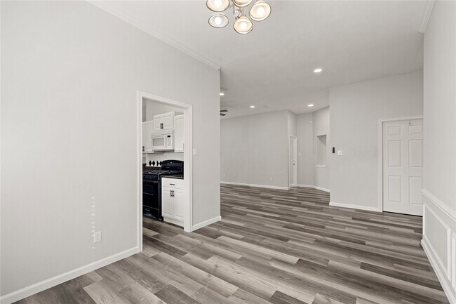 Building Photo - 19423 Misty Cove Dr