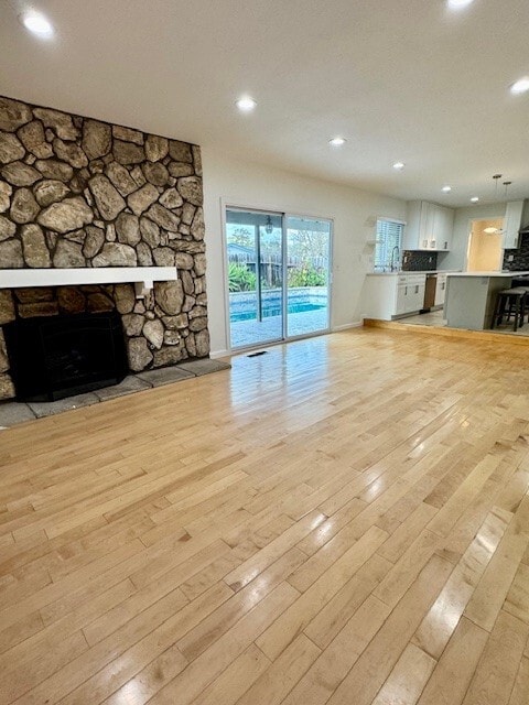 Building Photo - 28 Crosby Ct