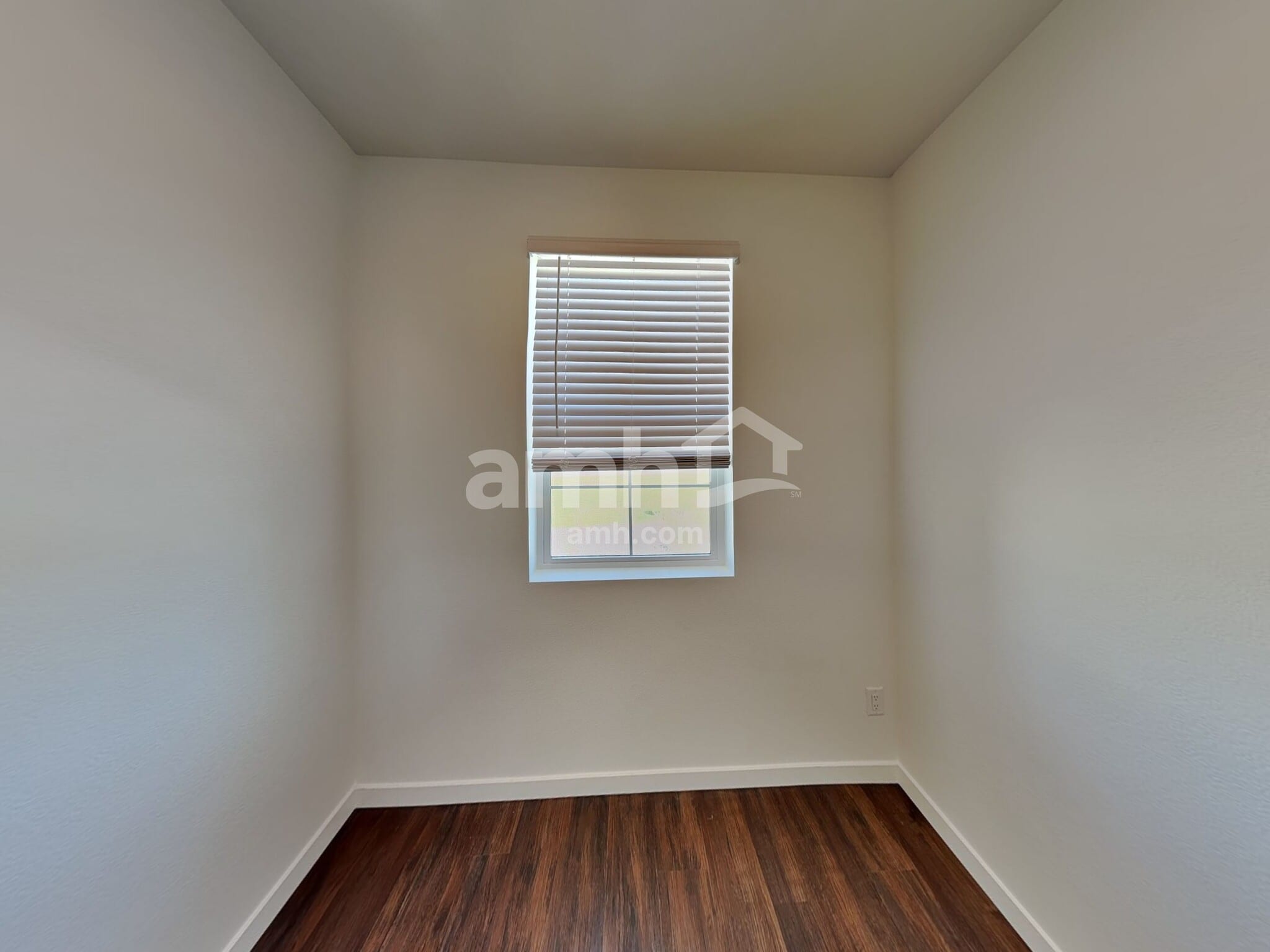 Building Photo - 23584 E 2nd Pl