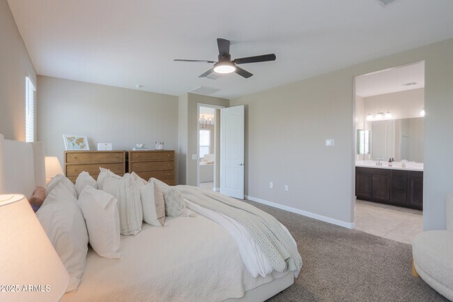 Building Photo - 37903 W San Clemente St