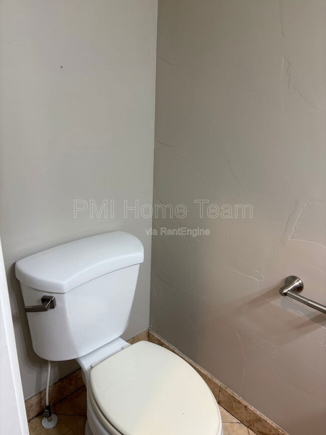 Building Photo - 260 Ailee Lane