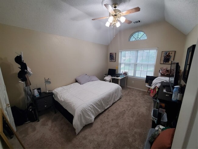 Building Photo - 4201 Murwick Dr