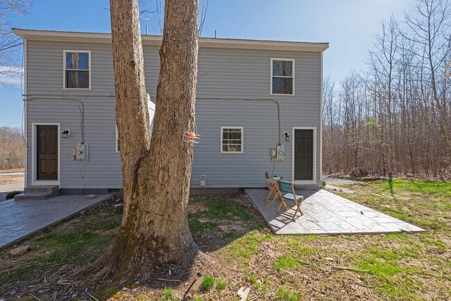 Building Photo - 2241 Mountain View Rd