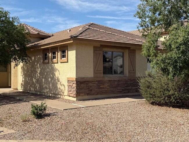 Building Photo - 2459 W Colt Ct