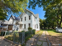 Building Photo - 407 Shelton Ave