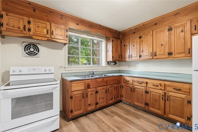 Building Photo - 1710 Terrell St