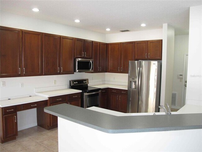 Building Photo - 10044 Canopy Tree Ct