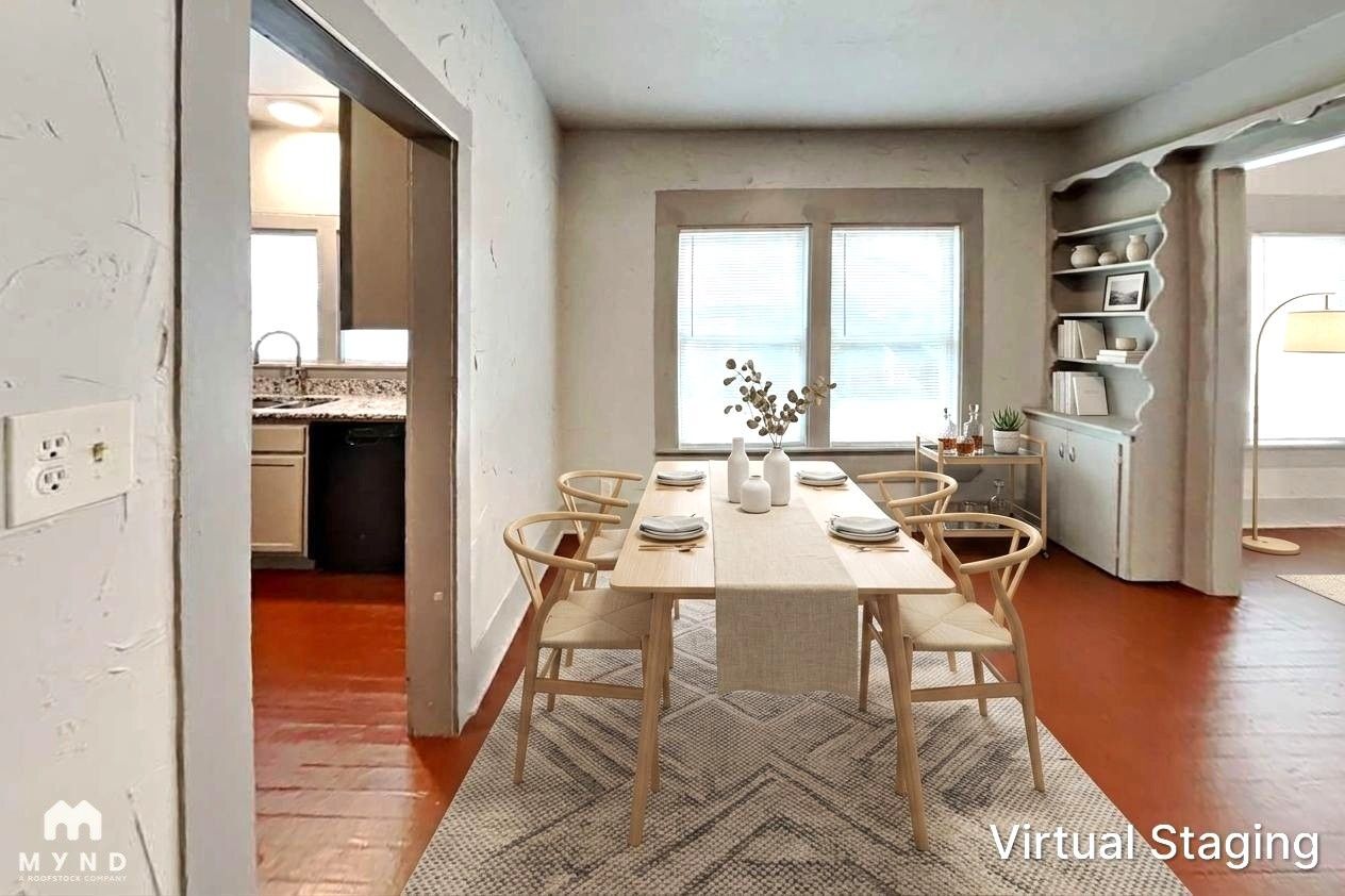 Building Photo - 114 S Lamar St