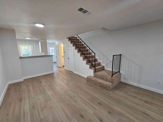 Building Photo - Available now ready for immediate move in