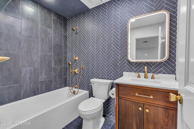 Building Photo - 65 E River Rd