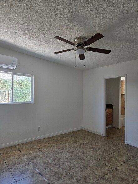 Building Photo - 66726 Cahuilla Ave