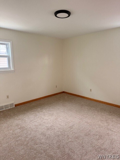 Building Photo - 203 Highland Ave