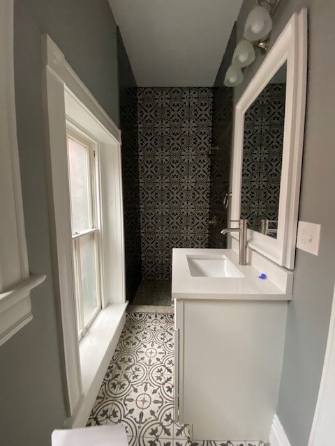 2nd floor bathroom - 1468 S 2nd St