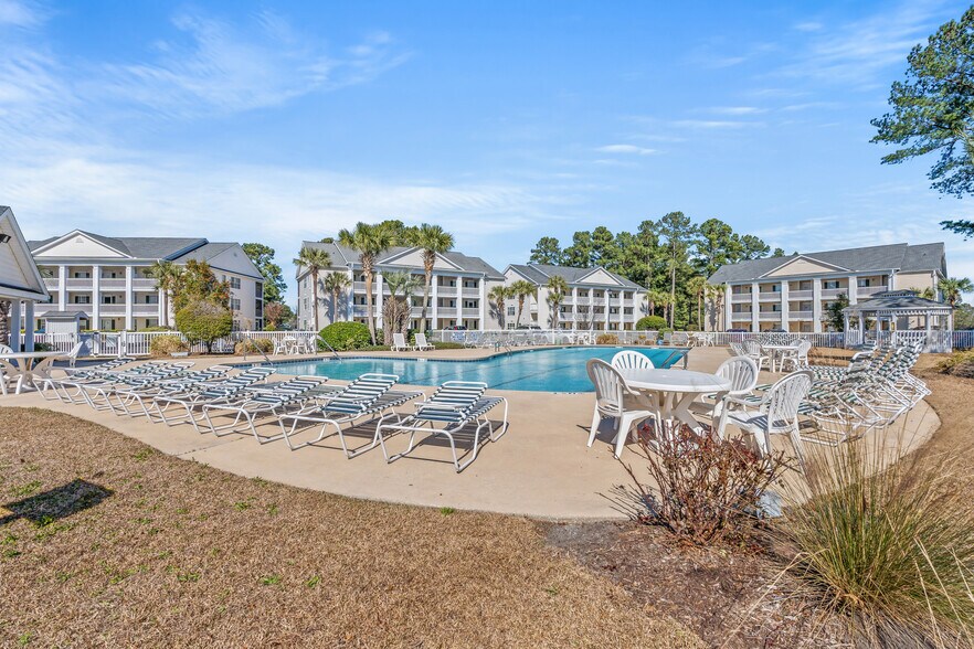 Building Photo - 5030 Windsor Green Way