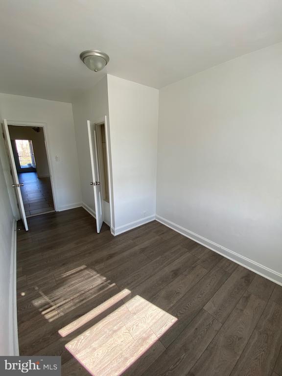 Building Photo - 2320 Anoka Ave