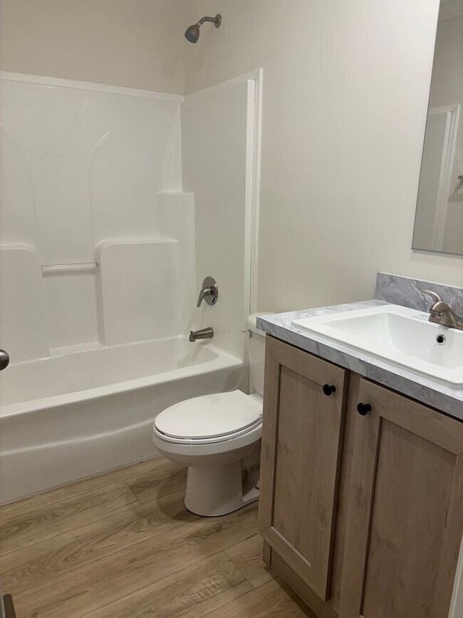 Building Photo - Liberty Pines Mobile Home Community, Raeford, NC