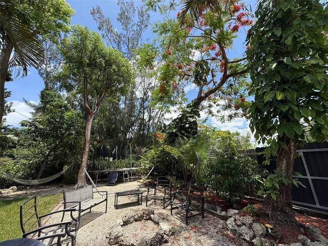 Building Photo - 22990 SW 156th Ave