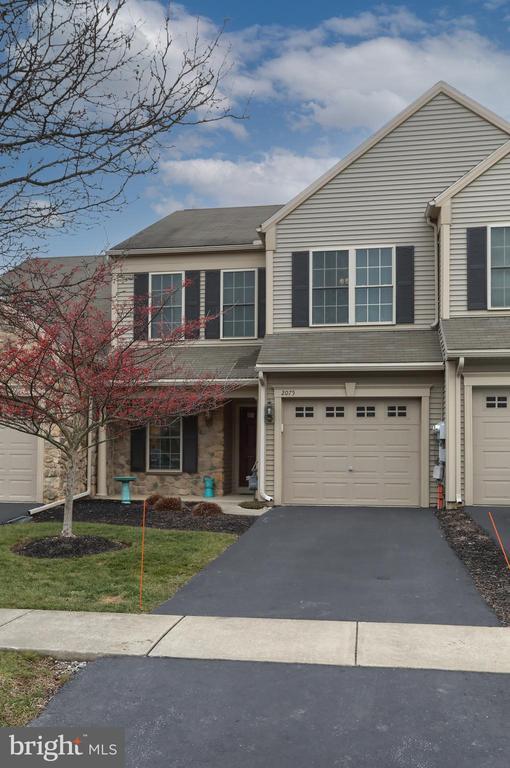 Building Photo - 2075 Deer Run Dr